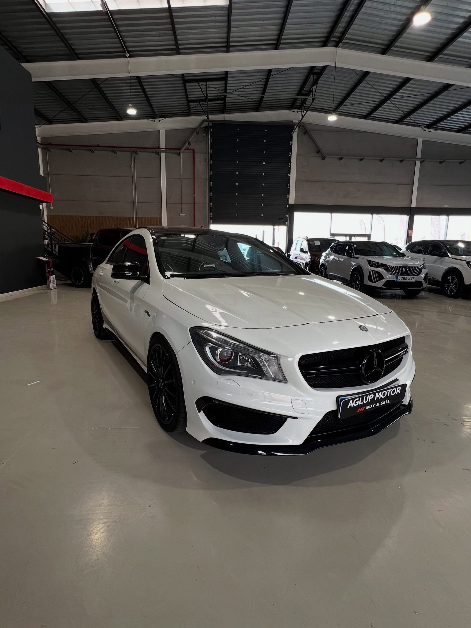 MERCEDES CLA 45 AMG 4MATIC