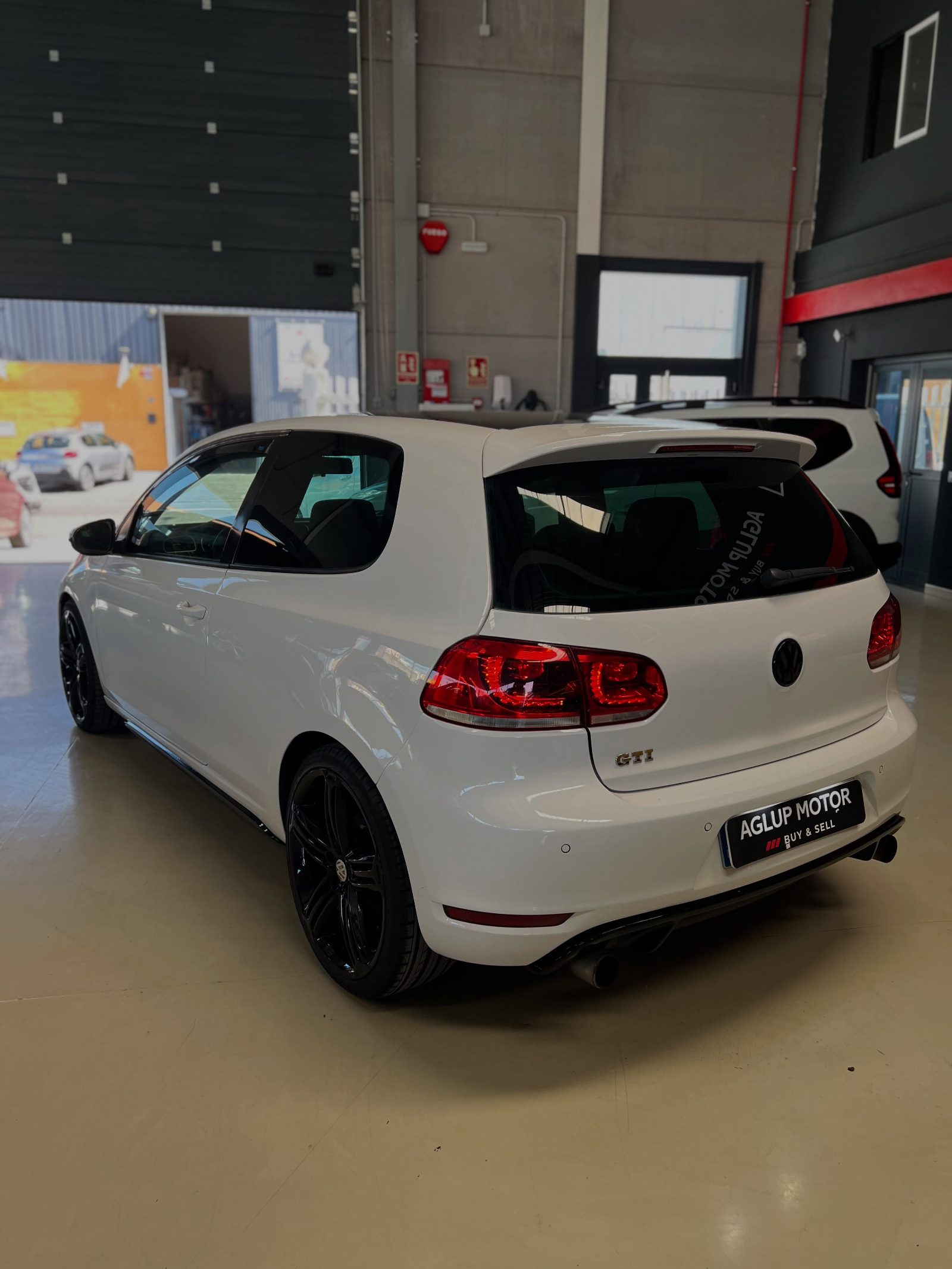 Volkswagen golf gti